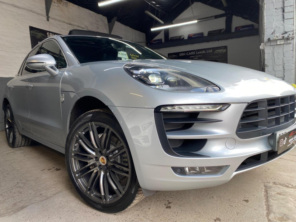 2016 Porsche MACAN